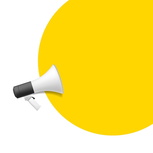 Icona di vettore piatto del megafono con bolla gialla per il concetto di social media marketing. sfondo bianco.