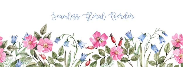 Bordo floreale ad acquerello con fiori disegnati a mano e bacche di rosa canina, fiori di campanule.
