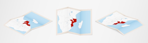 Mappa piegata del mozambico in tre diverse versioni.