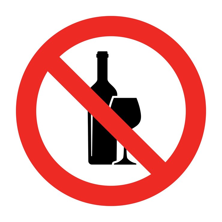 Free vector illustration of a prohibited drinking sign