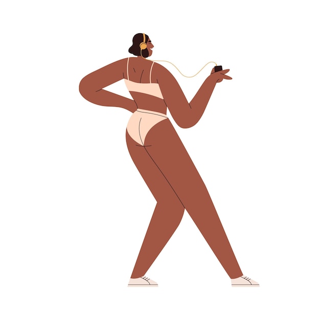 Gelukkig meisje luisteren naar muziek in koptelefoon. Jonge zwarte vrouw in bikini danst op liedjes met mobiele telefoon, genietend van audio in strandkleding. Platte grafische vectorillustratie geïsoleerd op een witte achtergrond