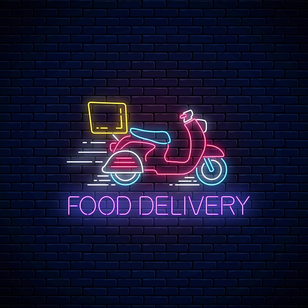 Светящийся неоновый знак доставки еды с самокатом на темном фоне кирпичной стены. символ быстрой доставки в неоновом стиле. иллюстрация концепции быстрого питания. вектор.