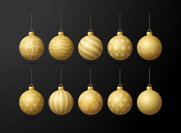 Gouden kerstboom speelgoed oe ballen ingesteld op een zwarte achtergrond. kous kerstversiering. object voor kerstmis, mockup. realistische object illustratie