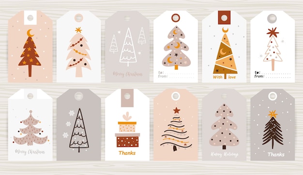 Grote set tags met kerstbomen.