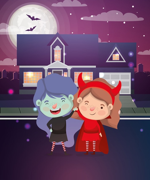 Halloween con i bambini in costume nel quartiere