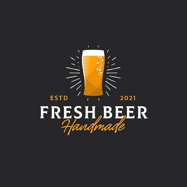 Modello di logo di cresta di birra fresca fatta a mano