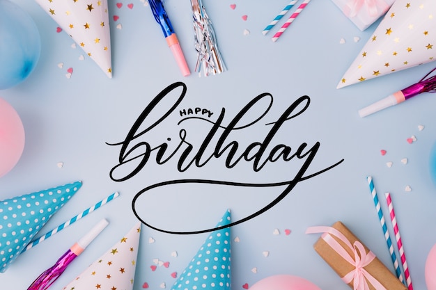 Concetto di lettering di buon compleanno