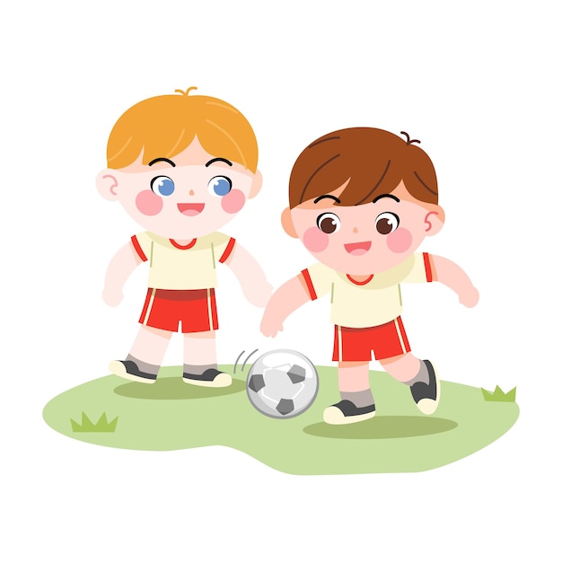 행복한 귀여운 꼬마 소년이 축구복을 입고 학교에서 기차 축구를 합니다.