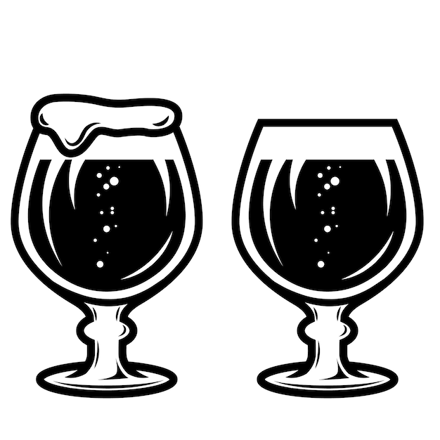 Illustrazione del boccale di birra nello stile dell'incisione elemento di design per la maglietta del manifesto del segno dell'etichetta del logo illustrazione vettoriale