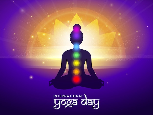 Концепция международного дня йоги с силуэтом женской медитации и 7 символами чакр тела на фиолетовом и золотом блестящем фоне