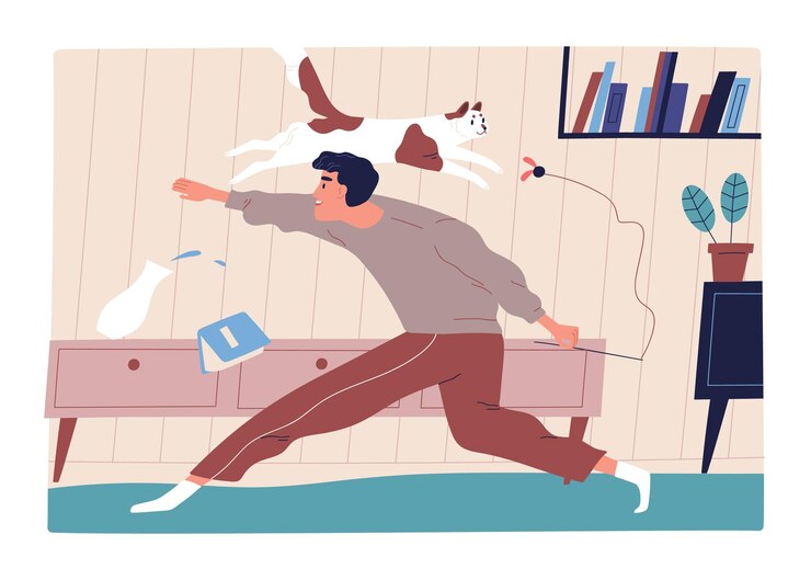 Vector 집 벡터 플랫 삽화에서 재미있는 고양이와 노는 즐거운 남자. 장난감을 들고 있는 행복한 애완동물 주인은 함께 고립되어 즐겁게 노는 민첩성 키티를 들고 있습니다. 웃는 남성은 가축과 시간을 보내고 있습니다.
