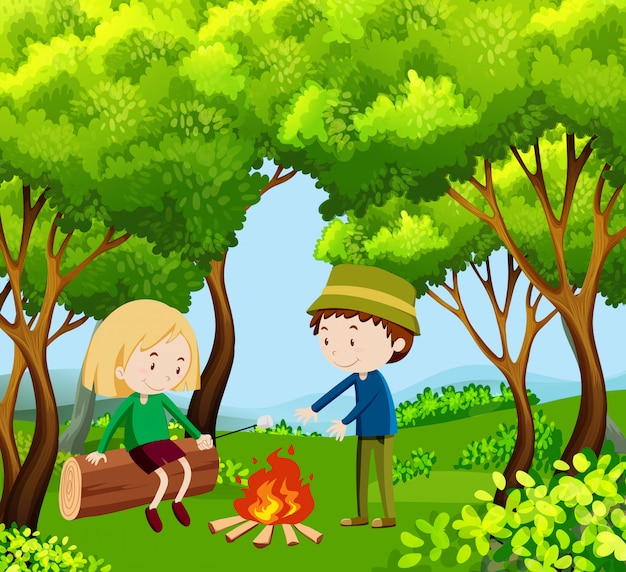 Kinderen kamperen in het bos