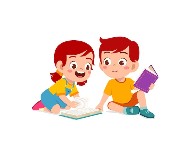 Kleine jongen en meisje lezen samen een boek