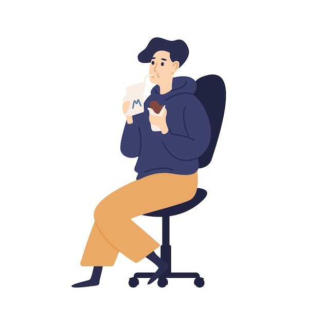 Kleurrijke man drinkt melk met stro en eet chocolade zittend op een platte vectorillustratie van een fauteuil. Hongerige man genieten van frisdrank en snack geïsoleerd op wit. Man met maaltijd of pauze.