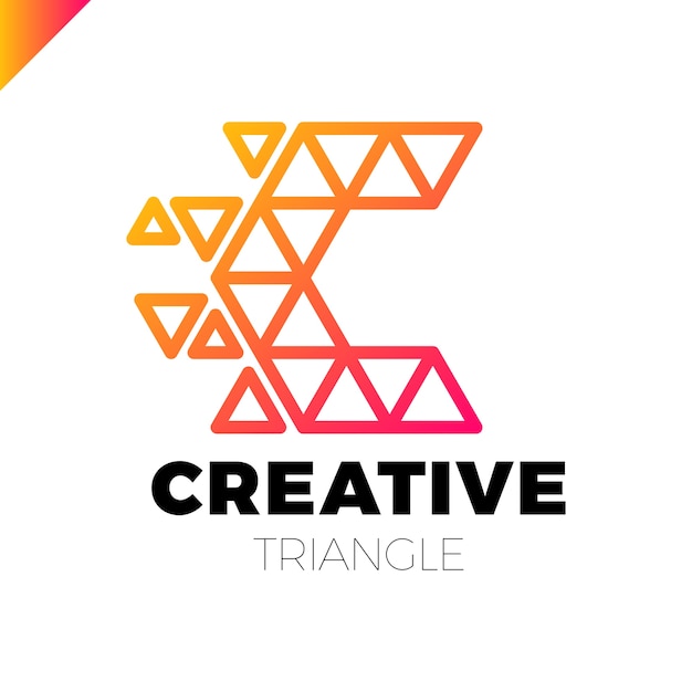 Modello di disegno di logo di colore del triangolo creativo lettera c