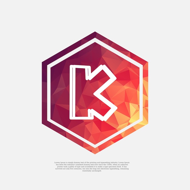 Буква K на красочном шаблоне векторного многоугольника с белым фоном