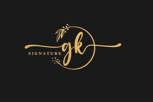 Luxe gouden handtekening eerste GK logo ontwerp geïsoleerd blad en bloem