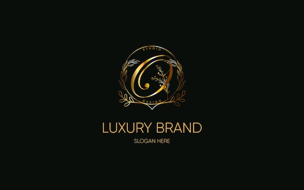 Luxe logo-ontwerpcollectie. roségouden emblemen met initialen en bloemendecoratie voor