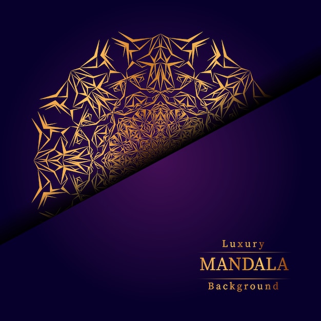 Luxe sier mandala ontwerp achtergrond in gouden kleur