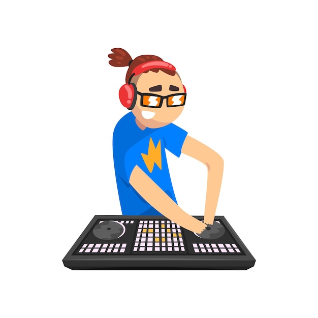 Mannelijke DJ in koptelefoon muziek afspelen op mixer console dek vector illustratie geïsoleerd op een witte achtergrond