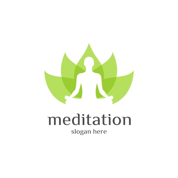 Meditatie logo ontwerp mensen zitten ontspannen op lotusbloem concept