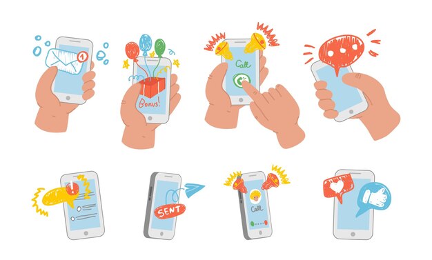 Menselijke handen die een smartphone vasthouden met behulp van een mobiele applicatie voor communicatie en een winkelset