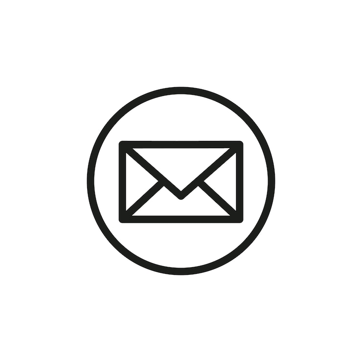 Message icon Symbol mark in Outline style