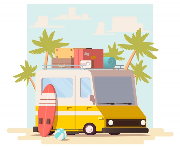 Minibus met bagage op het dak en surfplank