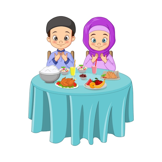 Moslimman en -vrouw bidden samen voor iftar