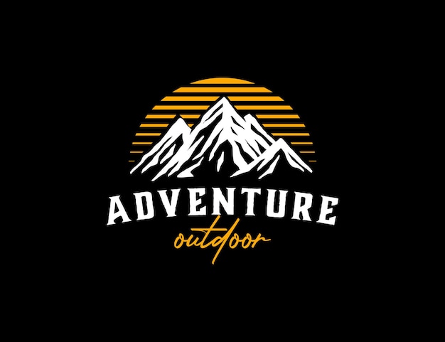 Logo di montagna per azienda di avventure all'aria aperta