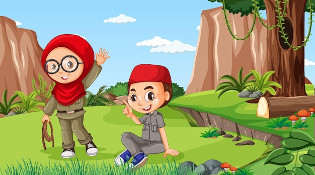숲에서 탐험하는 이슬람 아이들과 함께하는 자연 풍경