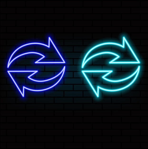 Neon heldere rode en blauwe pijlen op een lichte achtergrondblauwe kleur