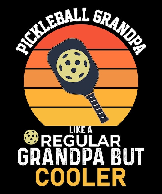 피클볼 할아버지는 일반 할아버지 같지만 티셔츠 디자인이 더 멋집니다.