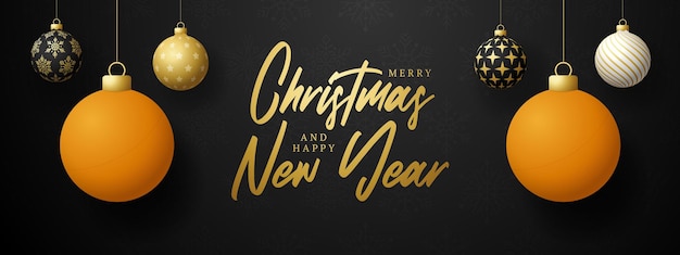 ピンポンクリスマスセールバナー。メリークリスマススポーツグリーティングカード。黒い水平の背景にクリスマスボールと金色の安物の宝石としてスレッドテーブルテニスボールに掛けます。スポーツベクトルイラスト。