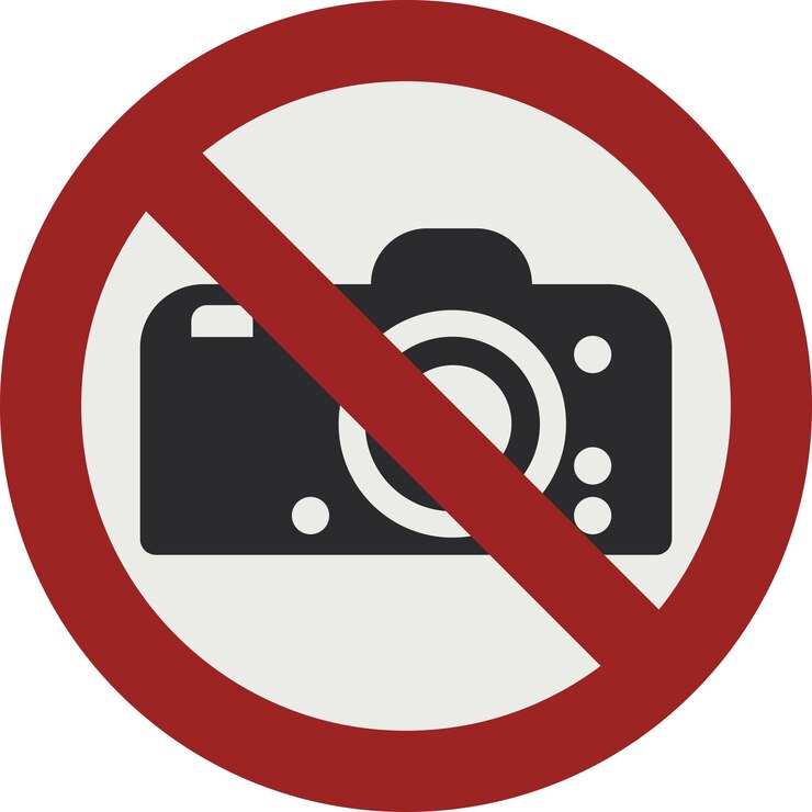 PROHIBITION SIGN PICTOGRAM No photography ISO 7010 P029
