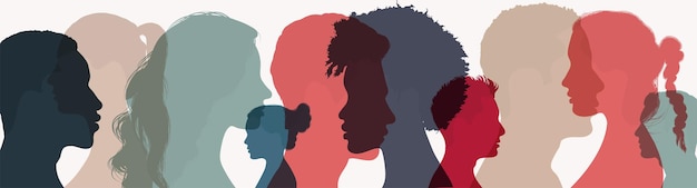 Psychologie psychiatrie concept Silhouet hoofden gezichten in profiel van multiculturele mensenPatiënten