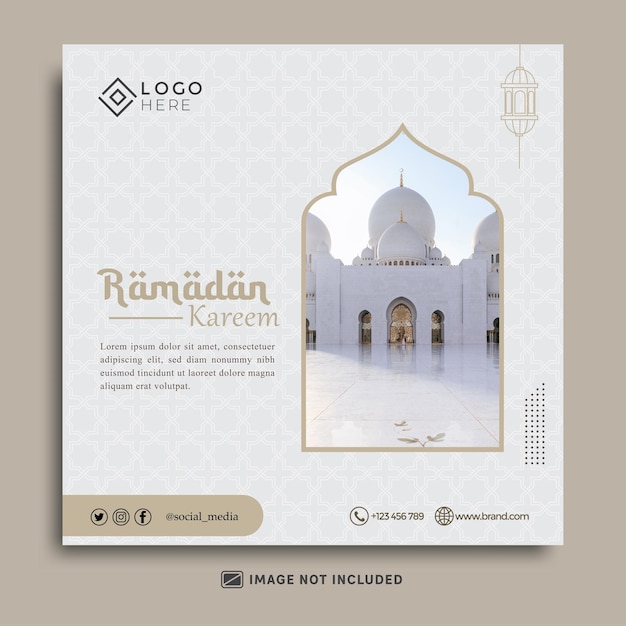 Modello di post sui social media del ramadan