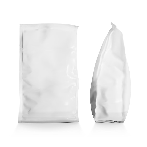 Vettore borsa per snack in plastica vuota realistica