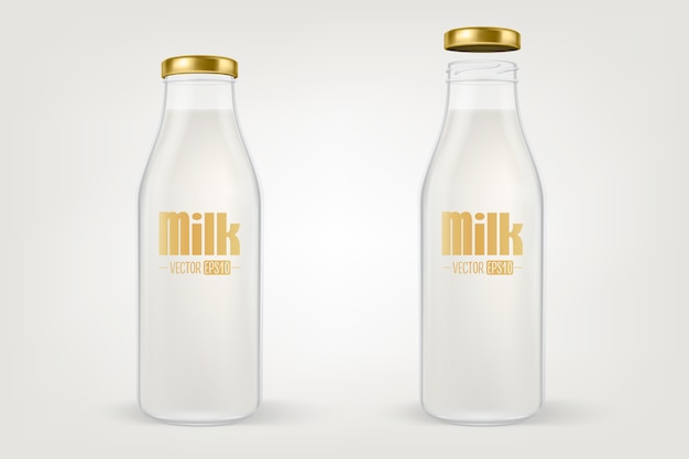 現実的な閉じた、開いた完全なガラスの牛乳瓶セット白い背景に分離された黄金の蓋のクローズアップ。