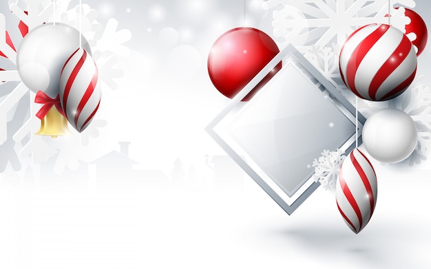 Красные и белые рождественские шары с орнаментом снежинки, золотой колокол и геометрические на фоне боке