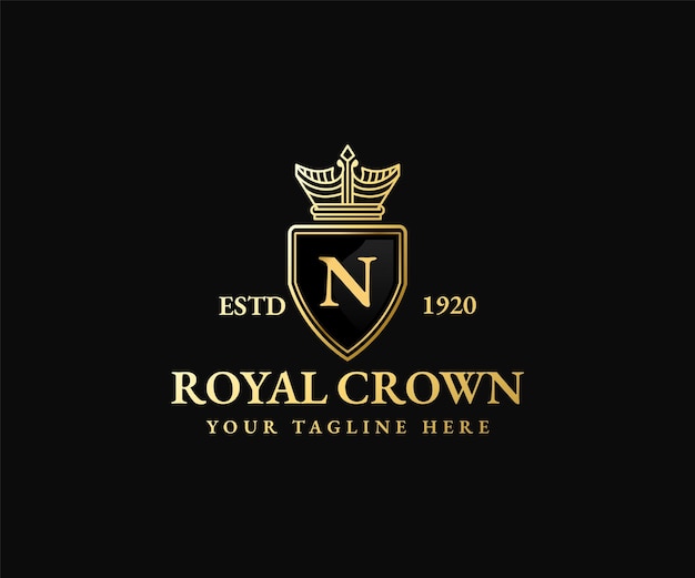 Royal gouden schild kroon koning koningin logo sjabloon majestueuze kroon en luxe tiara silhouet