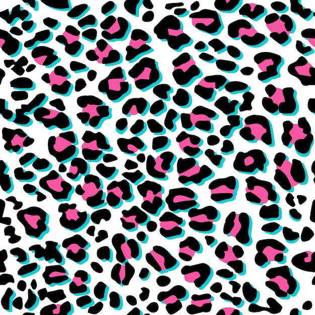 Seamless leopard print pattern on white background.