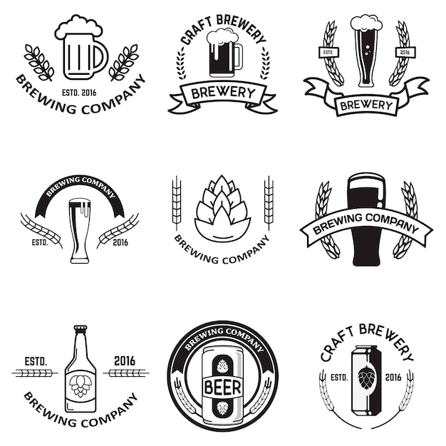 Set di etichette di birra in stile linea. elementi di design per logo, etichetta, emblema, segno, marchio.