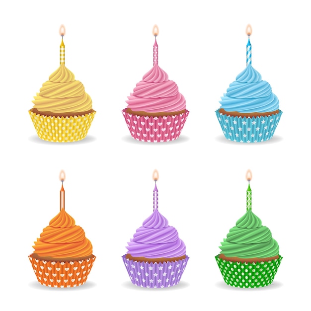 Set di cupcakes colorati compleanno con candele