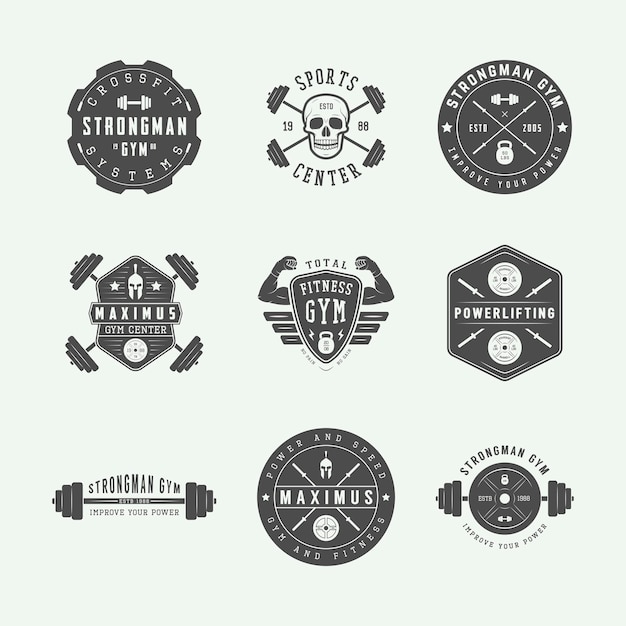 Набор этикеток и лозунгов с логотипами тренажерного зала в винтажном стиле
