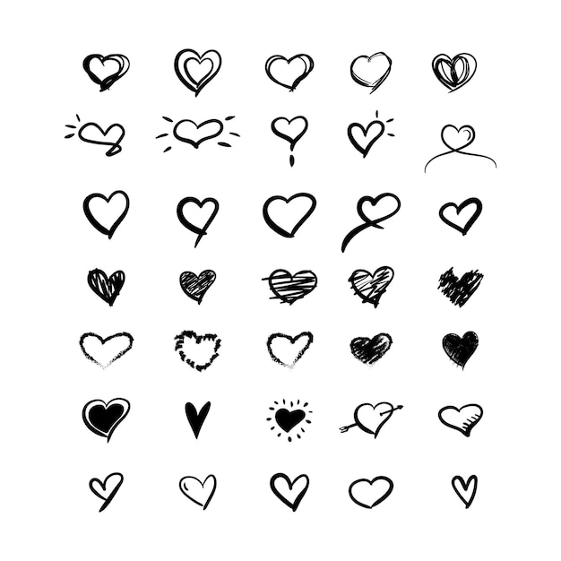 Set of hand drawn heart icon