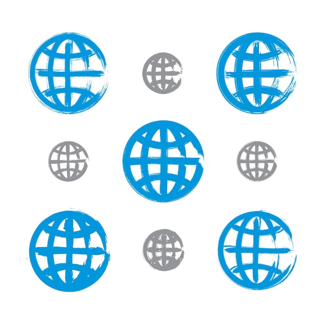 Набор раскрашенных вручную иконок земного шара, выделенных на белом фоне, коллекция простых синих сферических символов, созданных с помощью настоящих чернил, нарисованных вручную кистью, отсканированных и векторизованных.