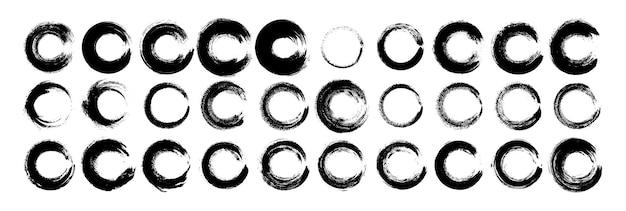 白い背景の上の黒いグランジ円の形のセットです。ペイントブラシ切手コレクション