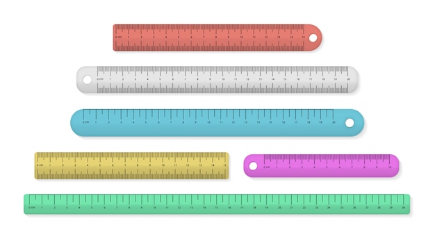 다채로운 플라스틱 측정 눈금자 흰색 배경에 고립의 집합입니다. 문구 도구. 측정 도구. 센티미터와 밀리미터의 눈금자.
