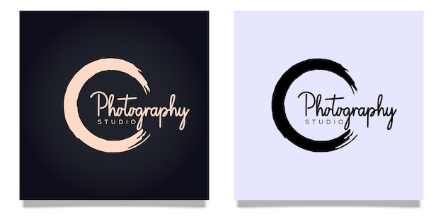 写真スタジオのスタンプとクリエイティブな写真のロゴタイプのセット